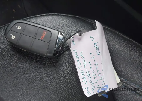 2024 Jeep Compass Latitude 4X4 from USA, damaged, VIN 3C4NJDBN5RT138796